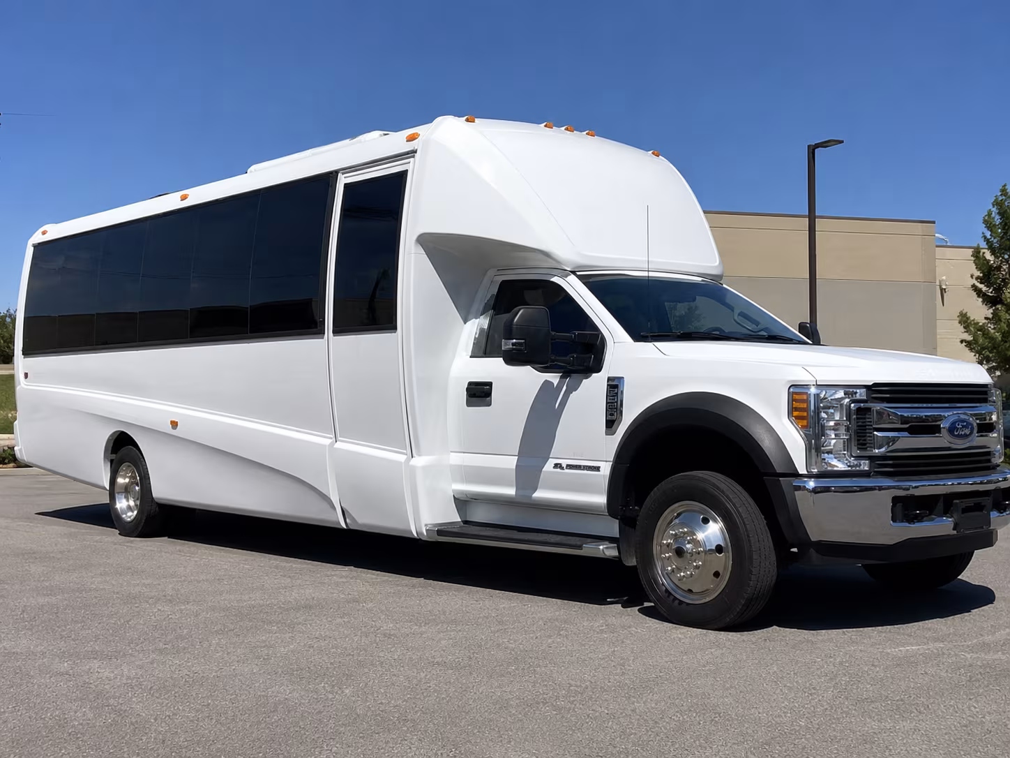 Jersey City Airport Shuttle & Transportation group transportation