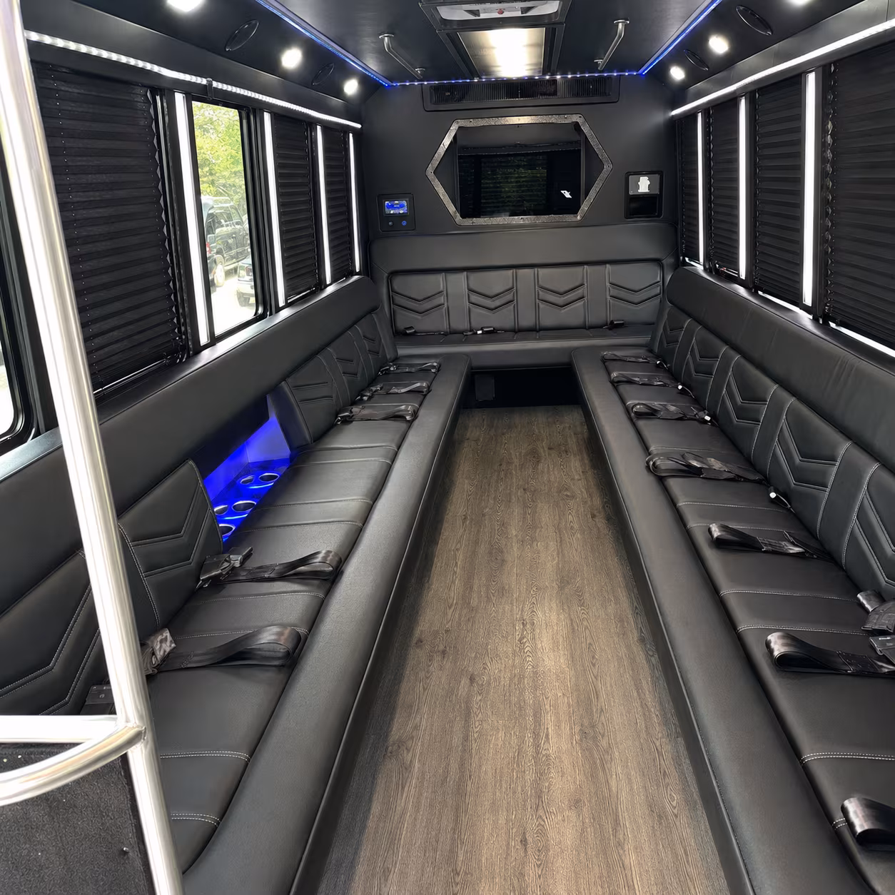 Jersey City Birthday, Sweet 16, & Quinceañera Transportation party bus exterior