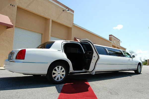 Lincoln Stretch Limo Jersey City